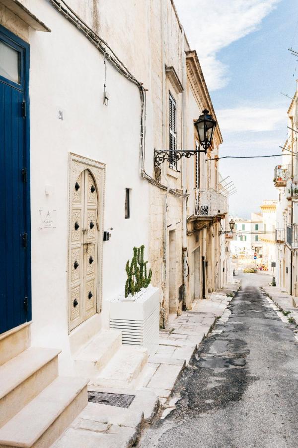 Alesia Luxury Cave Bed and Breakfast Ostuni Εξωτερικό φωτογραφία